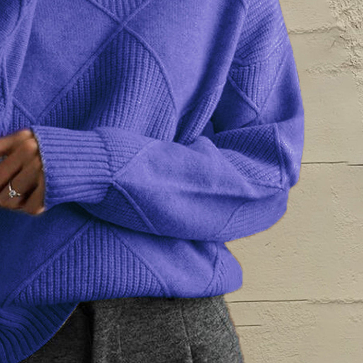 Jersey geometrico cuello alto detalle estampado - Esencia Mujer