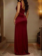 Vestido maxi halter talla grande - Detalle tejido satinado