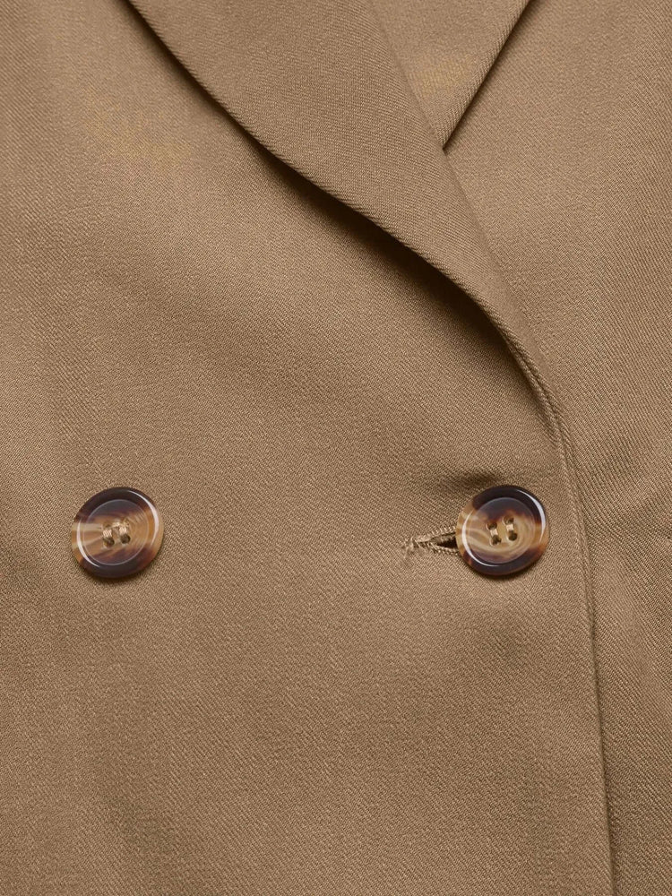Blazer de cuello solapa con puños de leopardo manga larga - Detalle botones