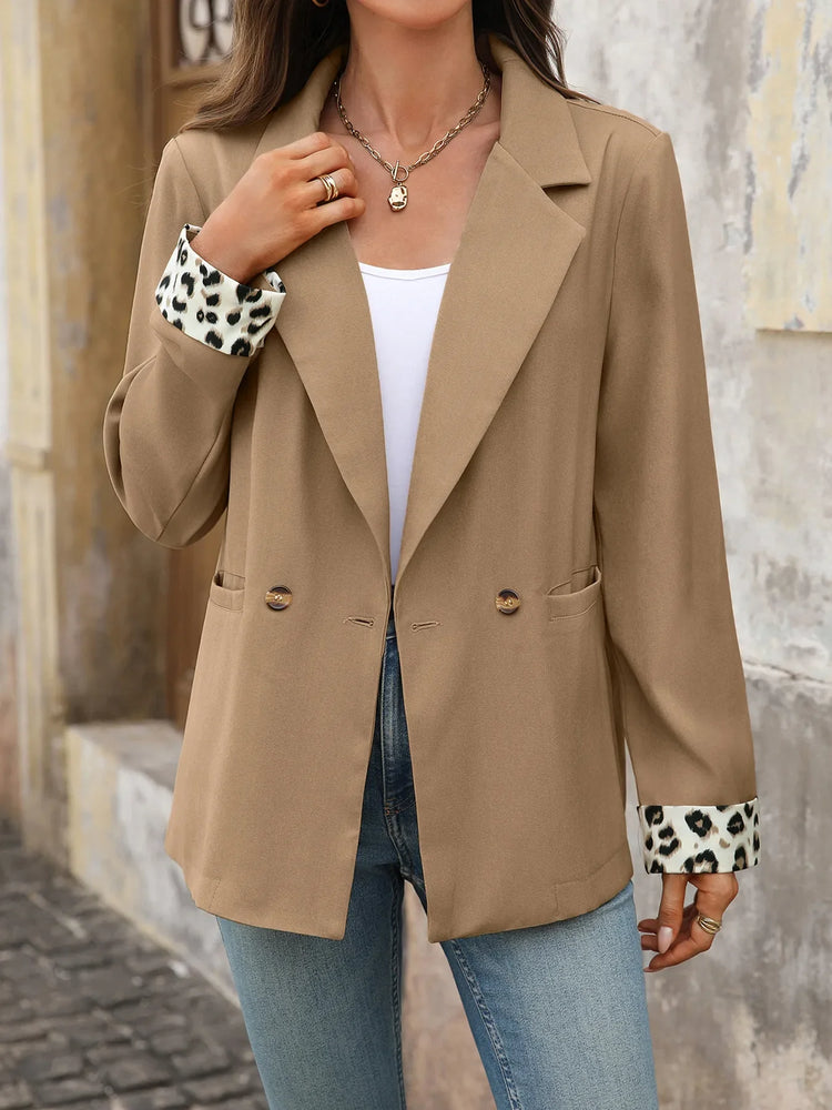 Blazer de cuello solapa con puños de leopardo manga larga - Vista frontal