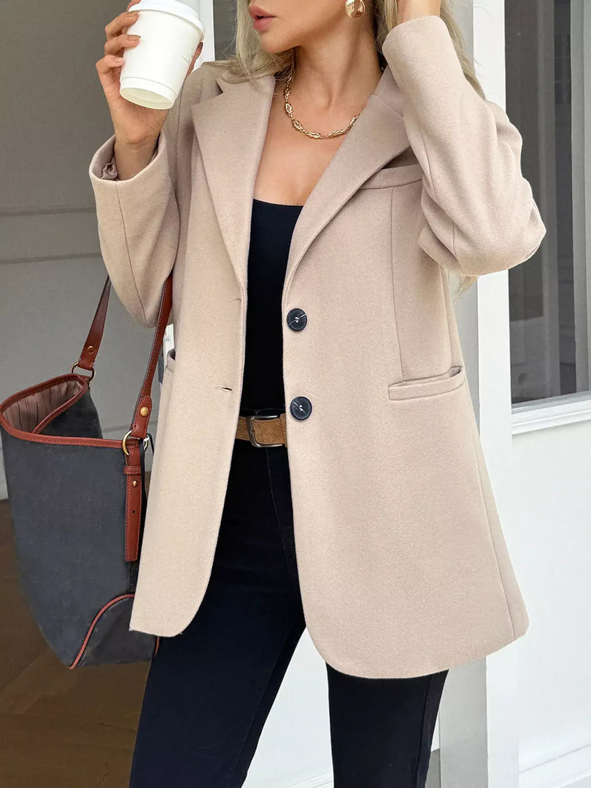 Blazer de cuello solapa con botones - Vista frontal