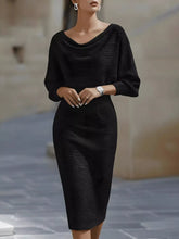Vestido bodycon cuello halter negro, estilo básico y ligeramente elástico, perfecto para cualquier ocasión.
